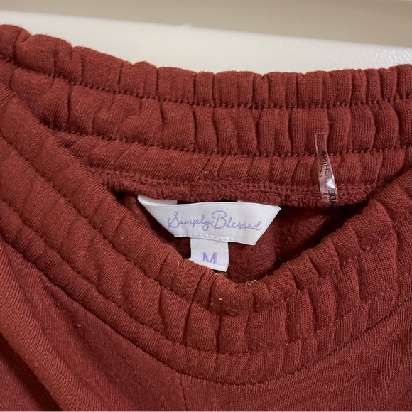 Simply Blessed Women’s Burnt Red Sweatpants Size M (New Without Tags) - Picture 2 of 2